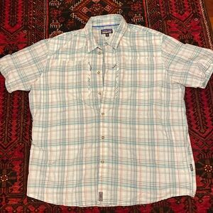 Patagonia men’s shirt